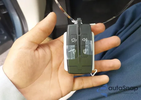 2010 Lincoln Mks Ecoboost from USA, damaged, VIN 1LNHL9FTXAG613697